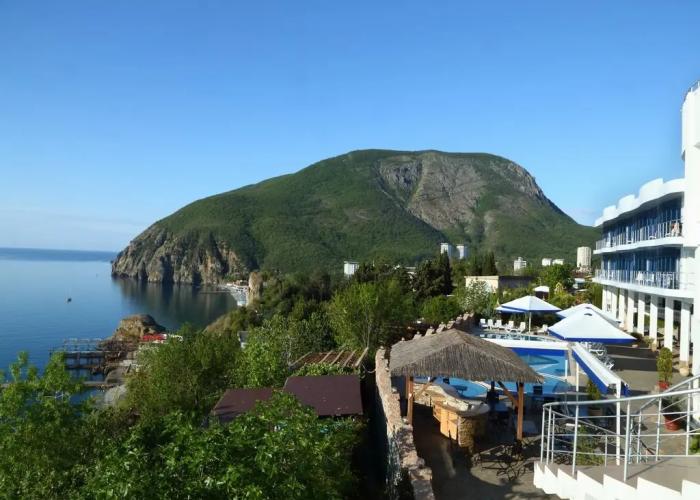 Mazhestik Hotel