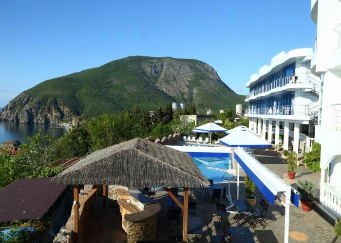 Mazhestik Hotel