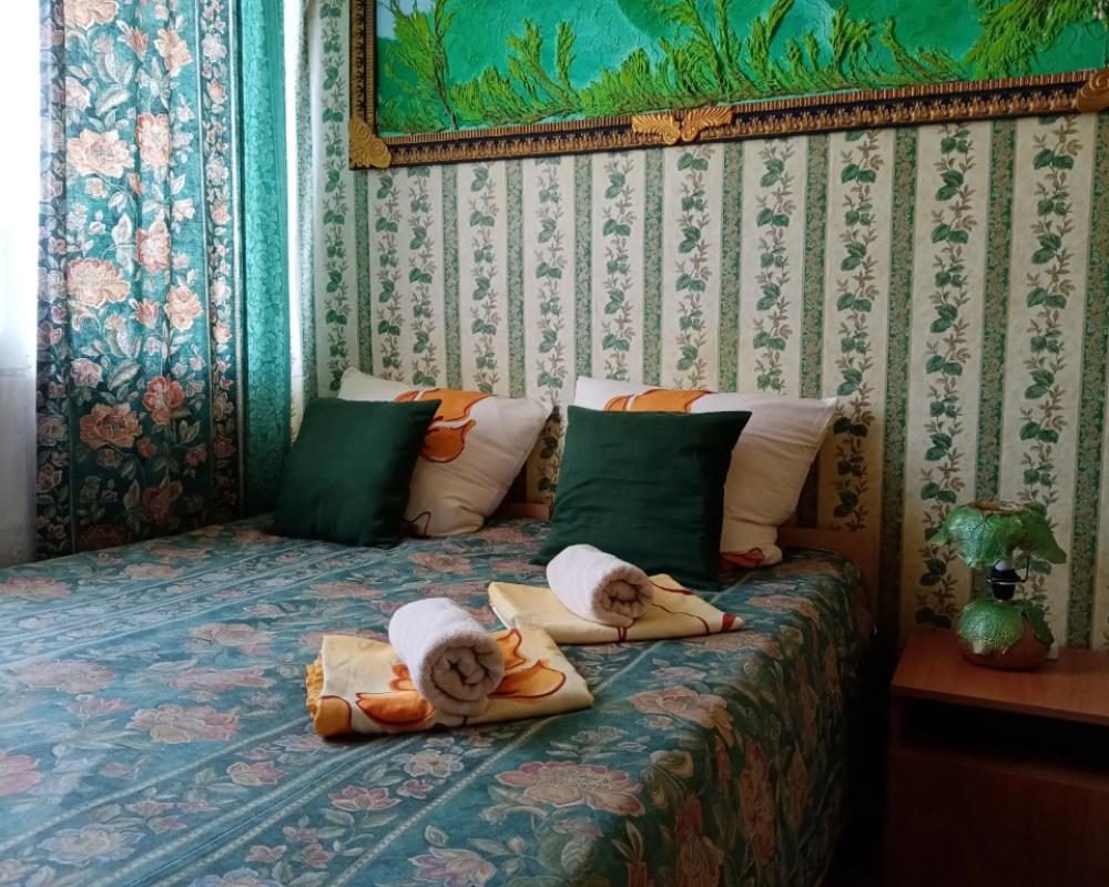 Skazochny Dvorik Guest House