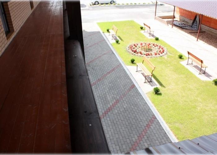 Voyazh Hotel