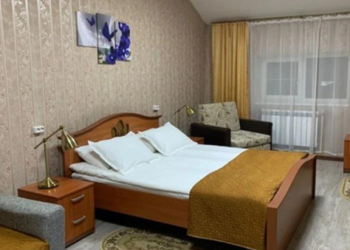 12 Mesyatsev Hotel