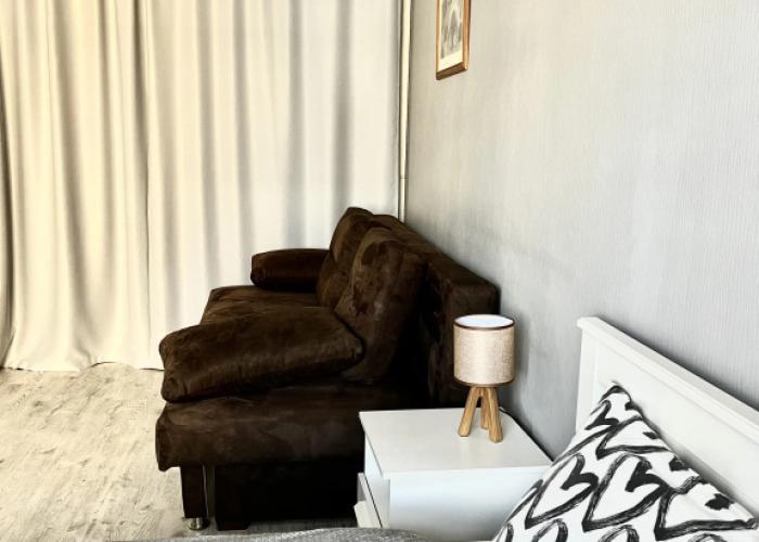 Uyutnaya Kvartira Na Khokhlova 8 Apartments