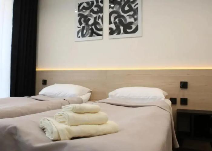 Karl Aparthotel