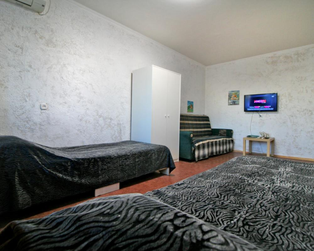 Provance Na Prospekte Geroyev Kirishi flat