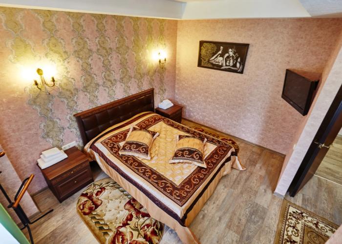 Petrovskij Hotel