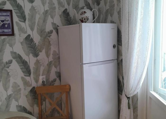 Prostornaya kvartira v tikhom rayone Flat