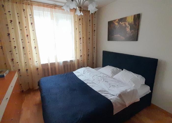 Prostornaya kvartira v tikhom rayone Flat