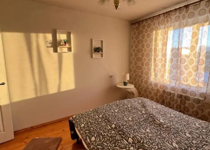 Prostornaya tikhaya kvartira Flat