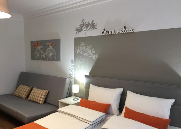 Newstory Plus Apartments