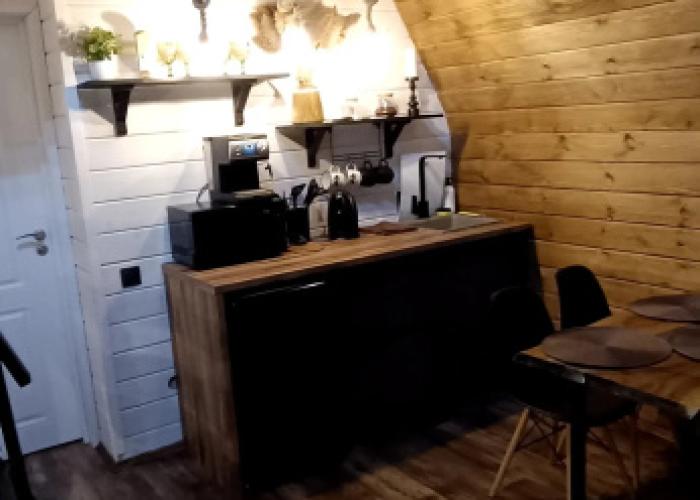Chilla Villa Black Guest House
