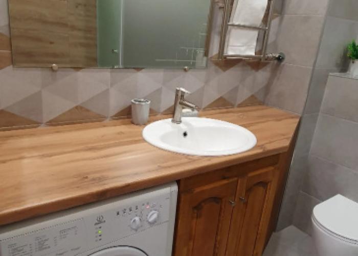 Uyutnye Apartamenty V G.ob Apartments