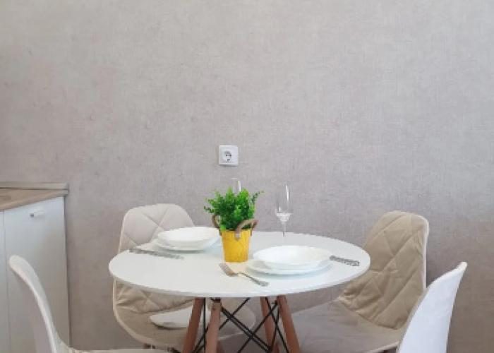 Uyutnye Apartamenty V G.ob Apartments