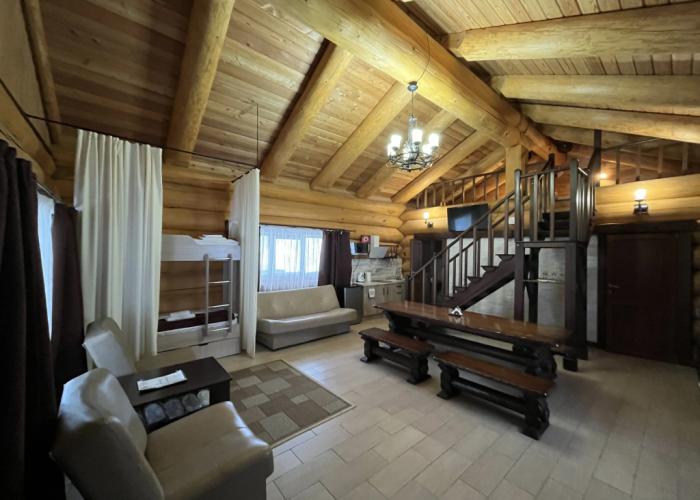 Sportivno-Gostinichnyij Kompleks Zima-Leto Hotel