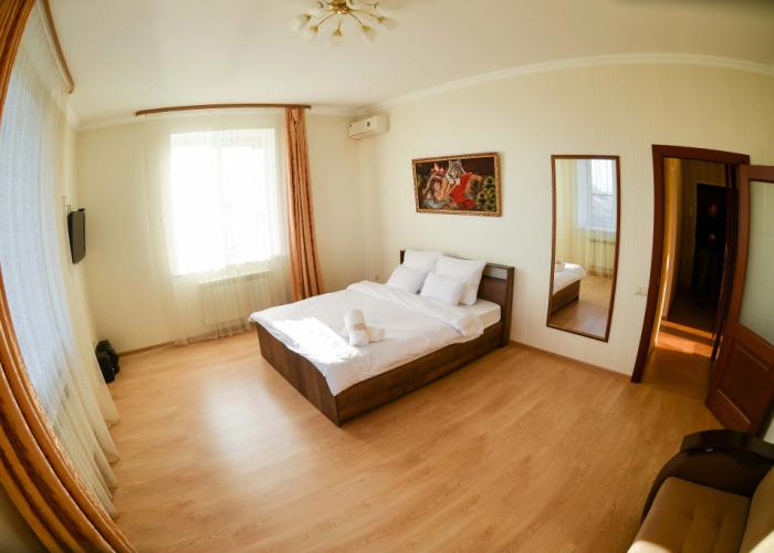 Golden House Apartments