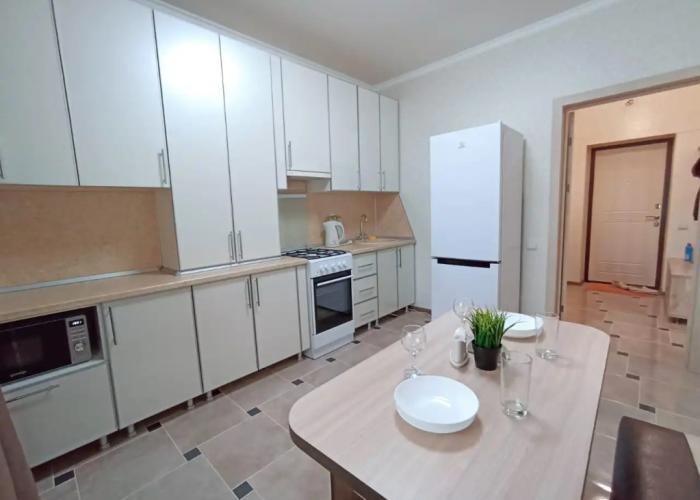 Na ulice Novorossiyskaya 75 Apartments
