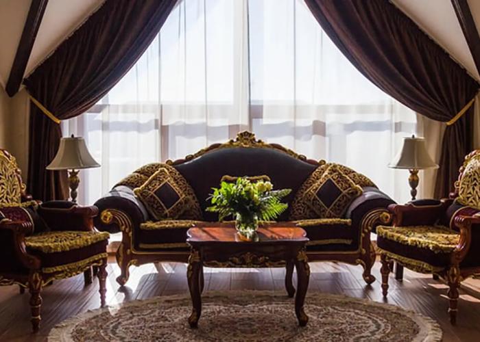 Classic Grand Hotel