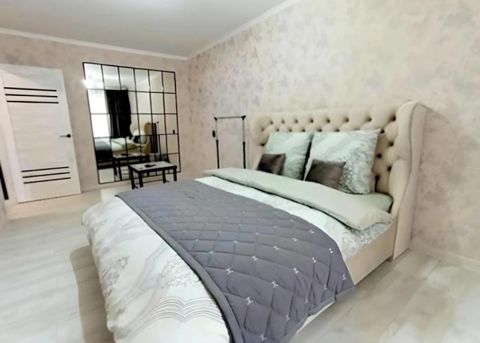 Na Yefremova Dlya Dvoikh Gostey Apartments