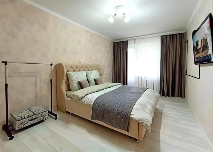 Na Yefremova Dlya Dvoikh Gostey Apartments