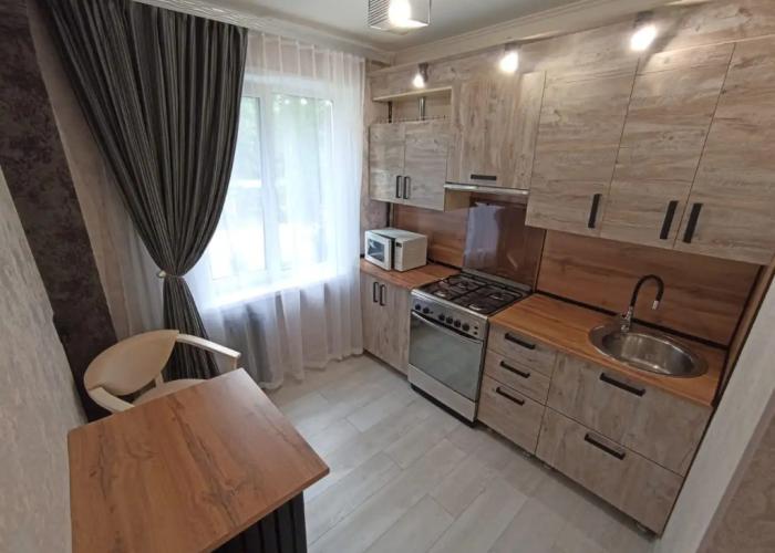 Na Yefremova Dlya Dvoikh Gostey Apartments