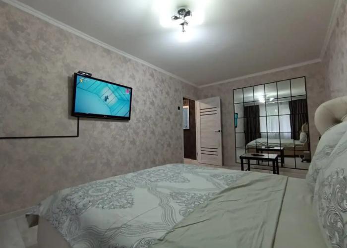 Na Yefremova Dlya Dvoikh Gostey Apartments