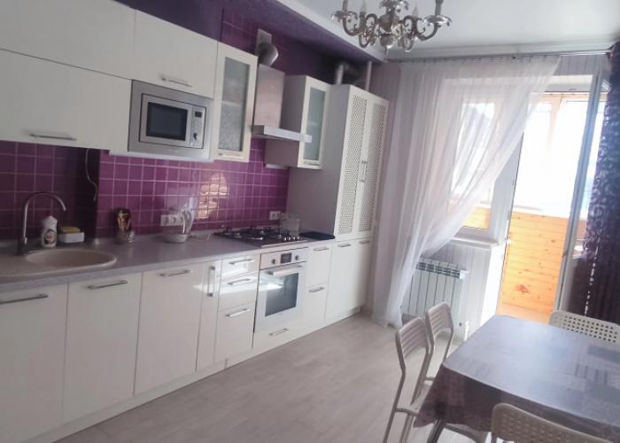 Shikarnaya Kvartira V Tsentre Flat