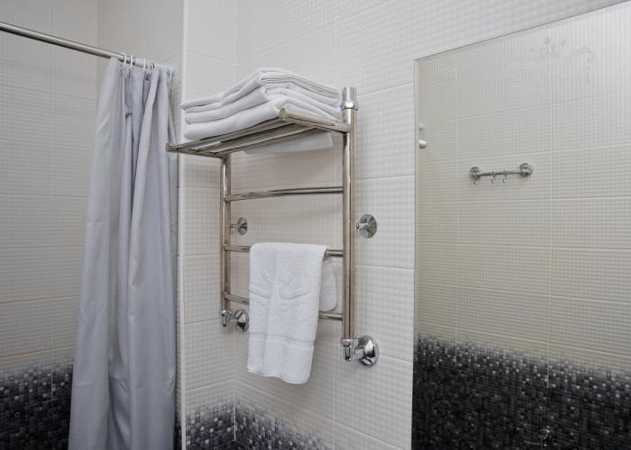 SatEmi Guest house
