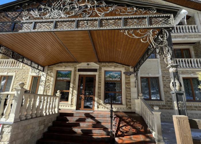 Bostan Hotel