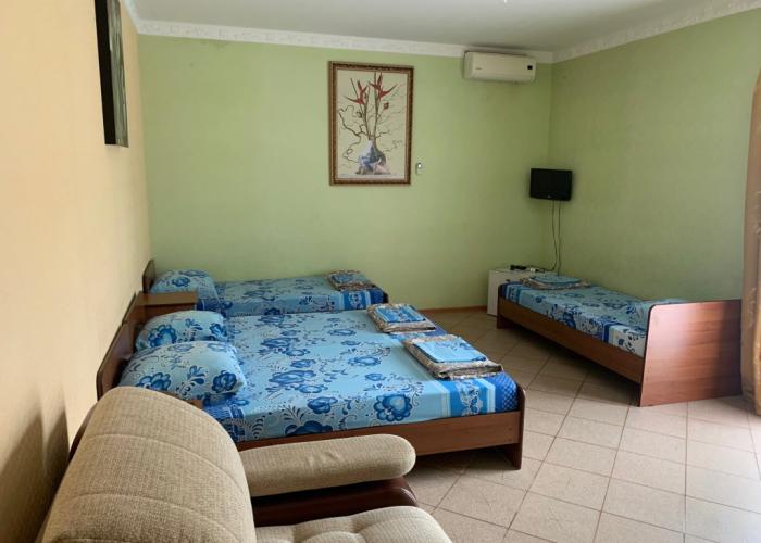 Bereginya Guest House