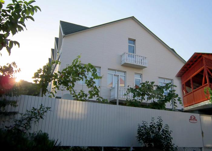 Vesta Guest House