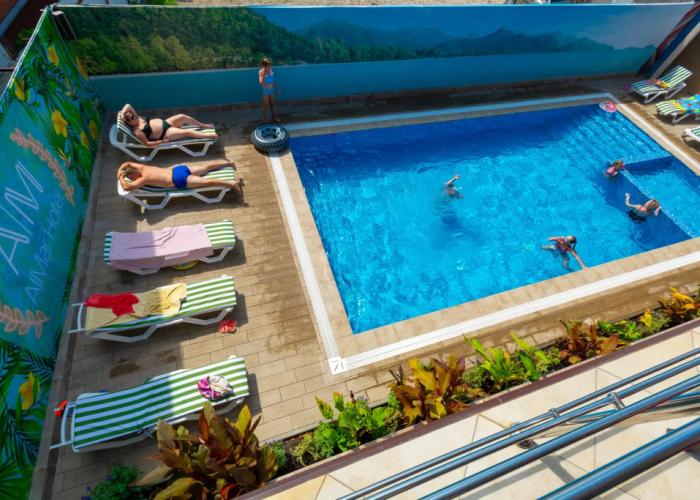 Hotel Almar