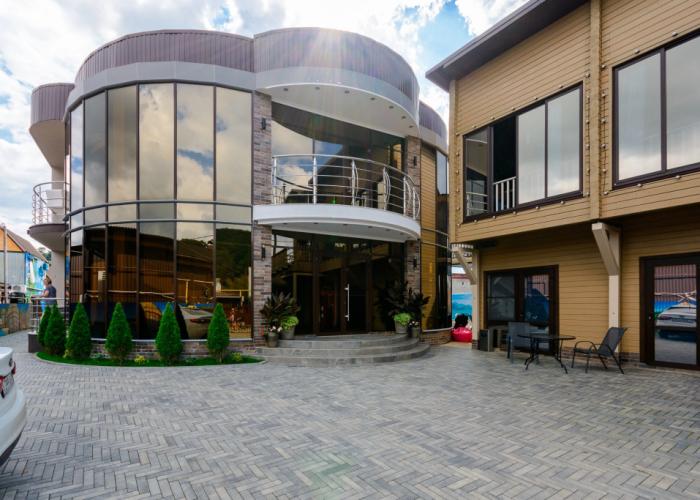 Hotel Almar
