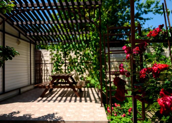 Azov Inn Guest House