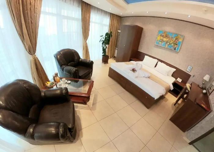 Family Resort Miloo Guest House