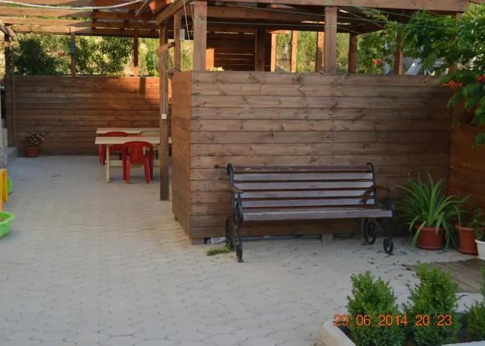 Chetyre Lilii Guest House