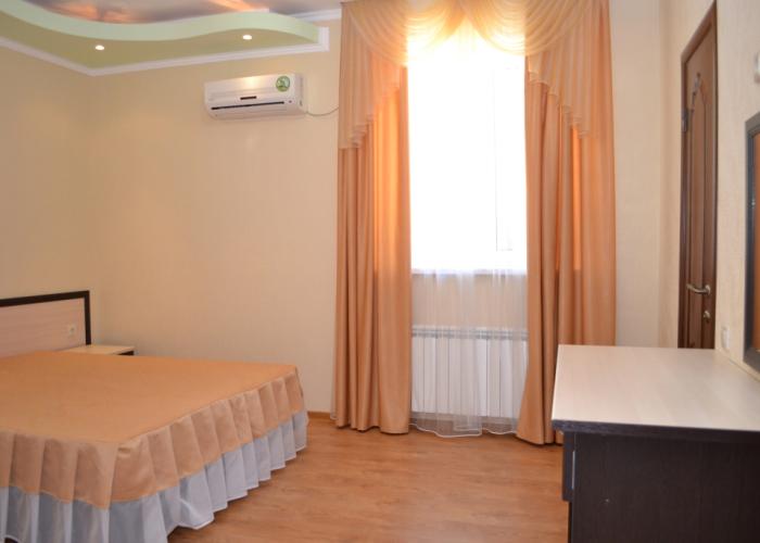 Lev Guest House
