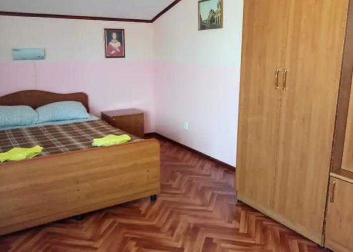 Viktoriya Guest House