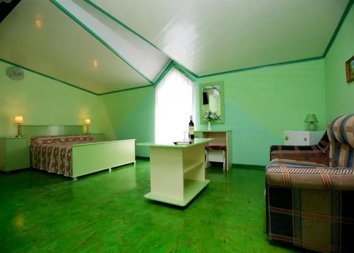 Viktoriya Guest House