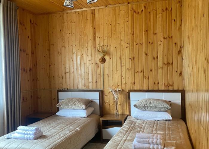Shale U Reki Guest House