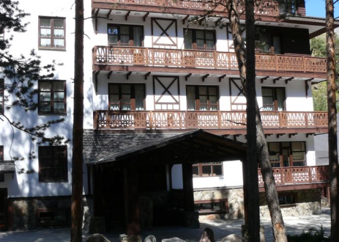 Ozon Sem Vershin Hotel