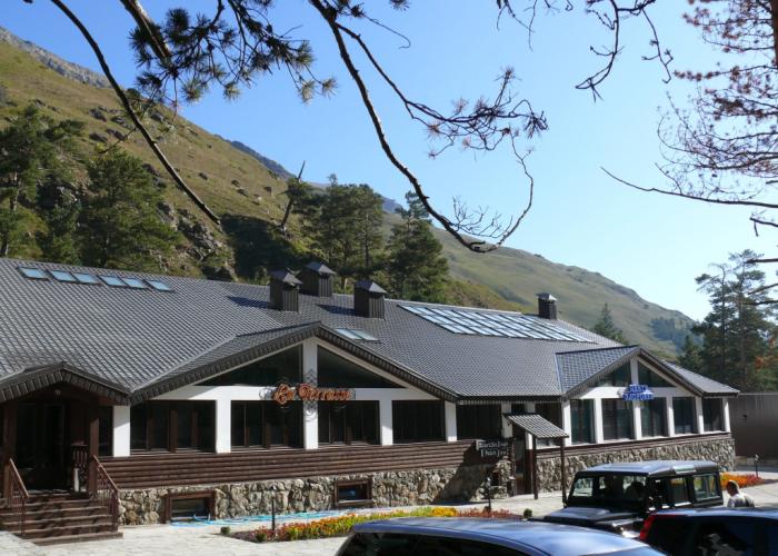 Ozon Sem Vershin Hotel