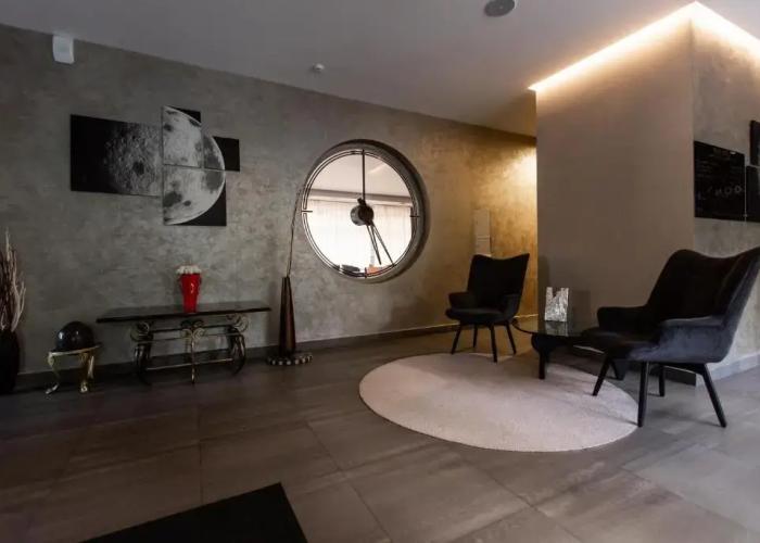 Moon Hotel