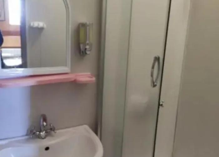 Chiper Azau Mini-Hotel