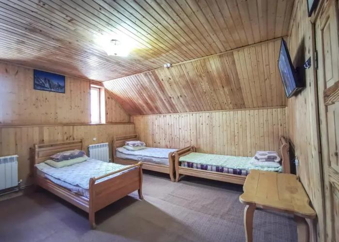 Chiper Azau Mini-Hotel