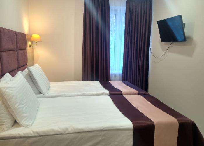 Everest Guest House