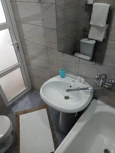 Guest House Chinar