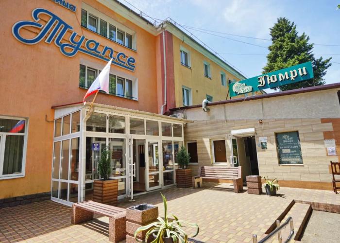 Tuapse Hotel
