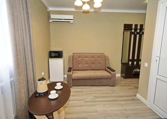 Tuapse Hotel