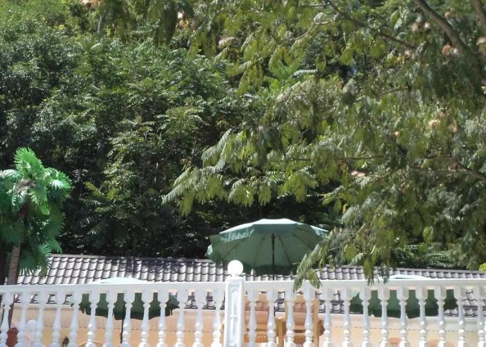 Prohlada Guest House