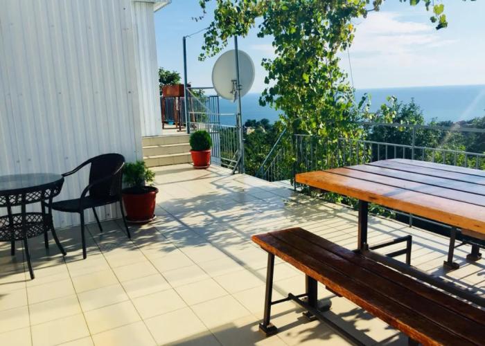 Chaika Guest House