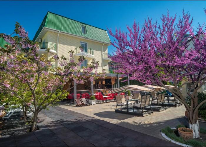Astoria Hotel